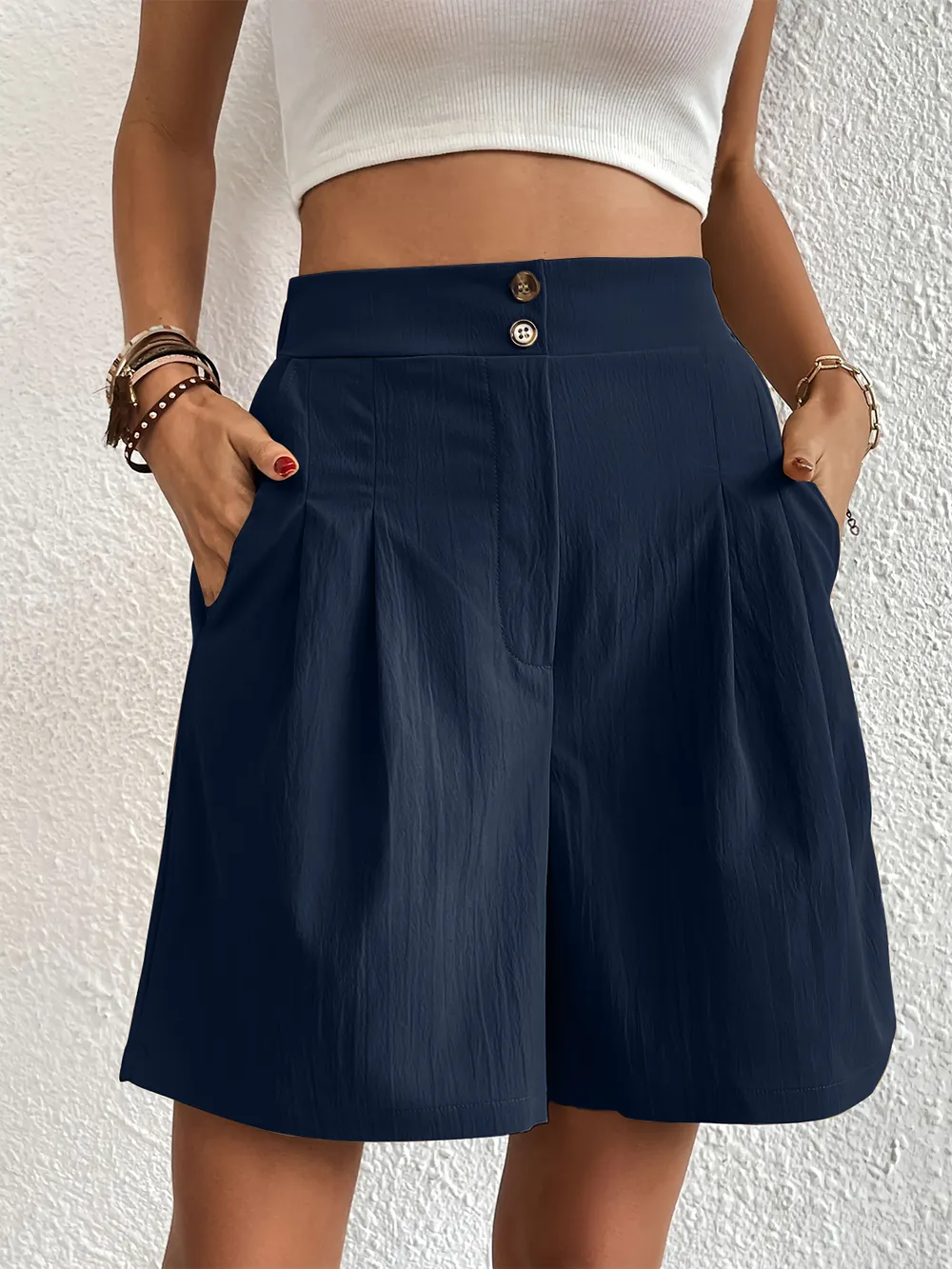 Pocketed Half Elastic Waist Shorts, image 24