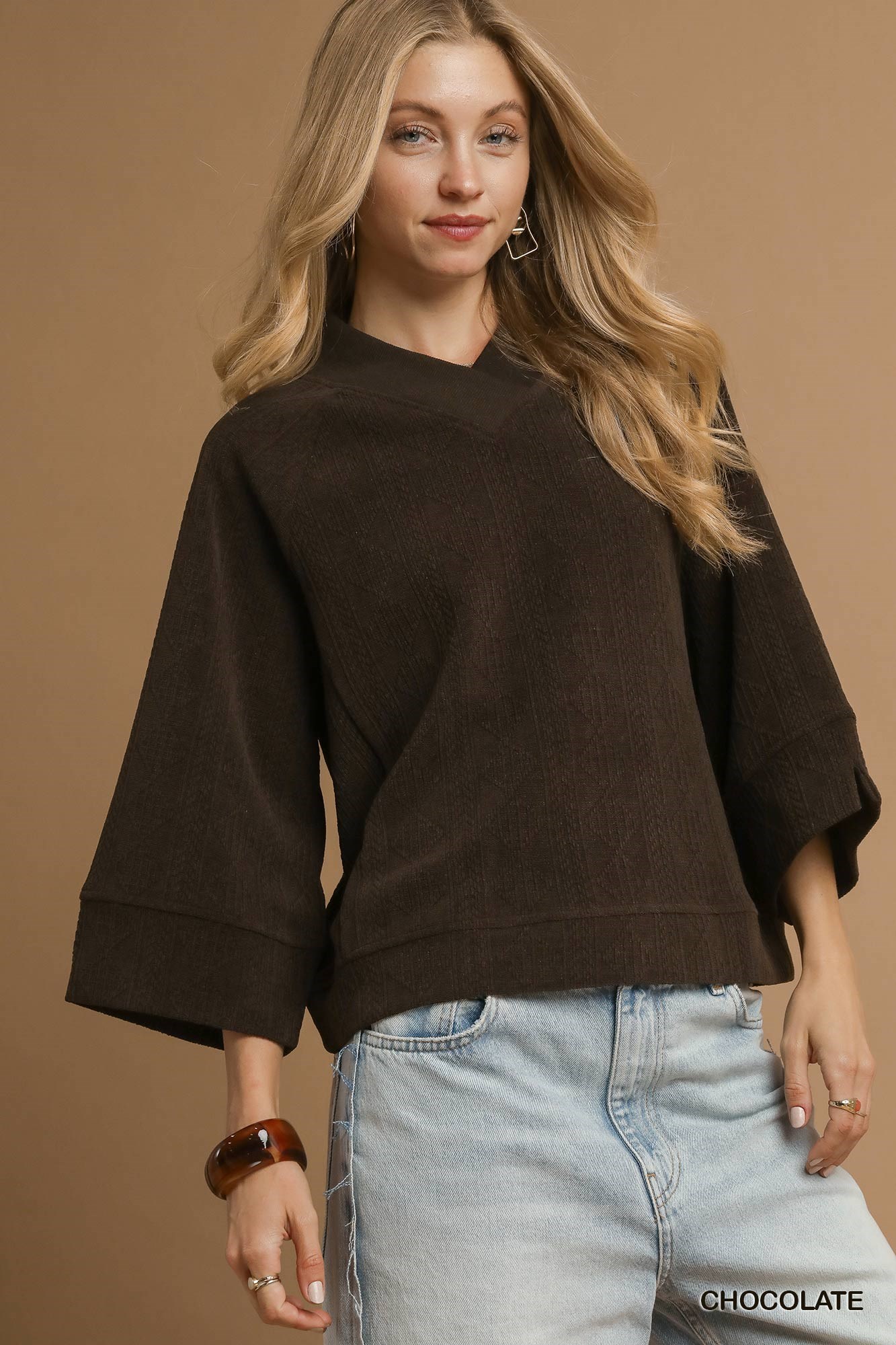 Textured Knit V-Neck Top