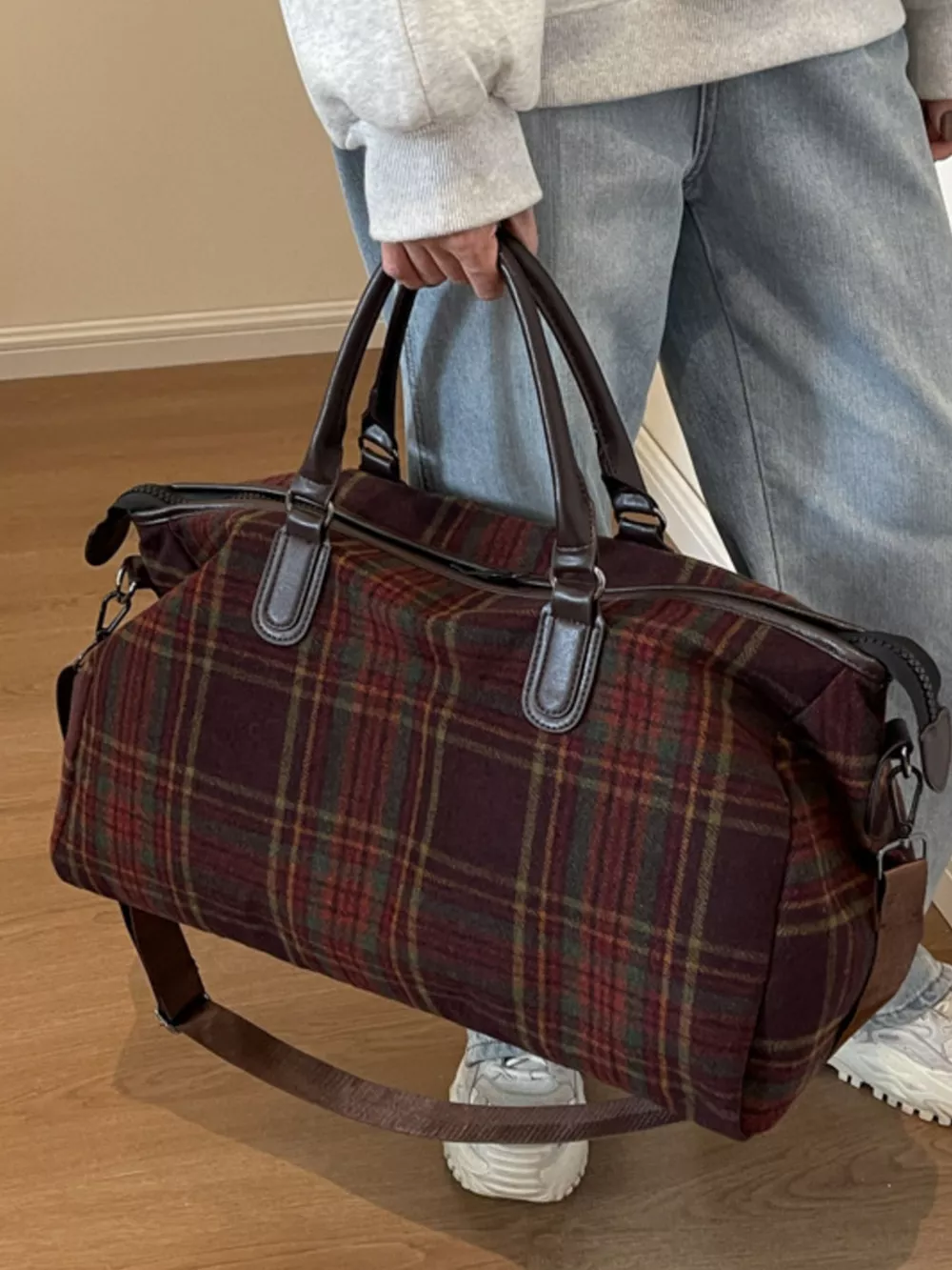 Vintage Plaid Pattern Travel Bag, image 5