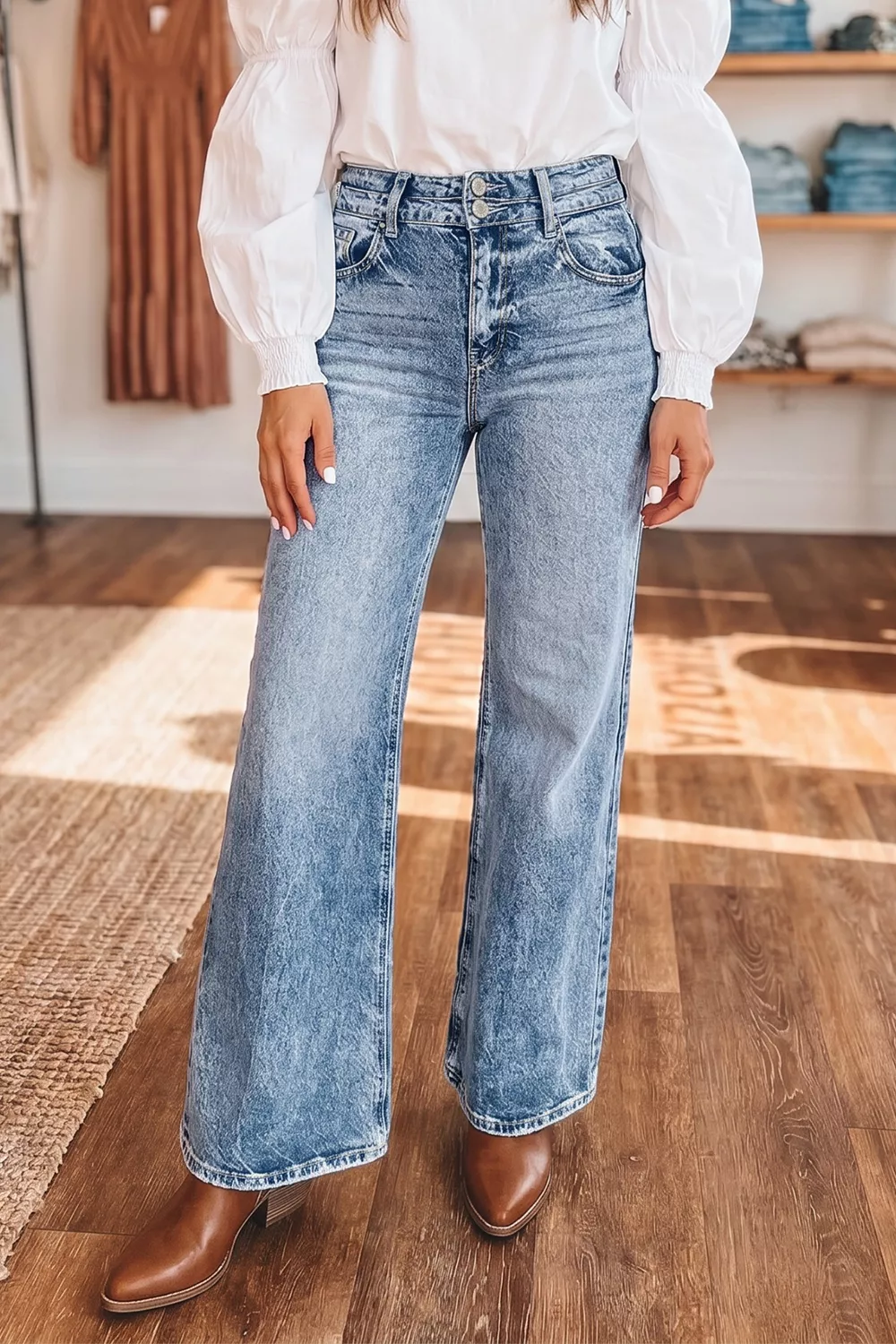Acid Wash Pocket Detail Flare Jeans, image 3