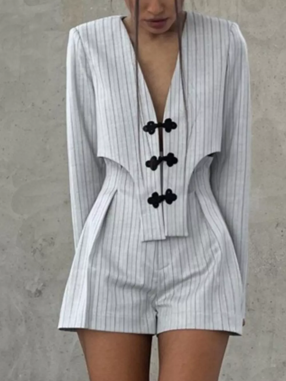 Pinstripe Cropped Blazer and Pleated Shorts Set, image 3