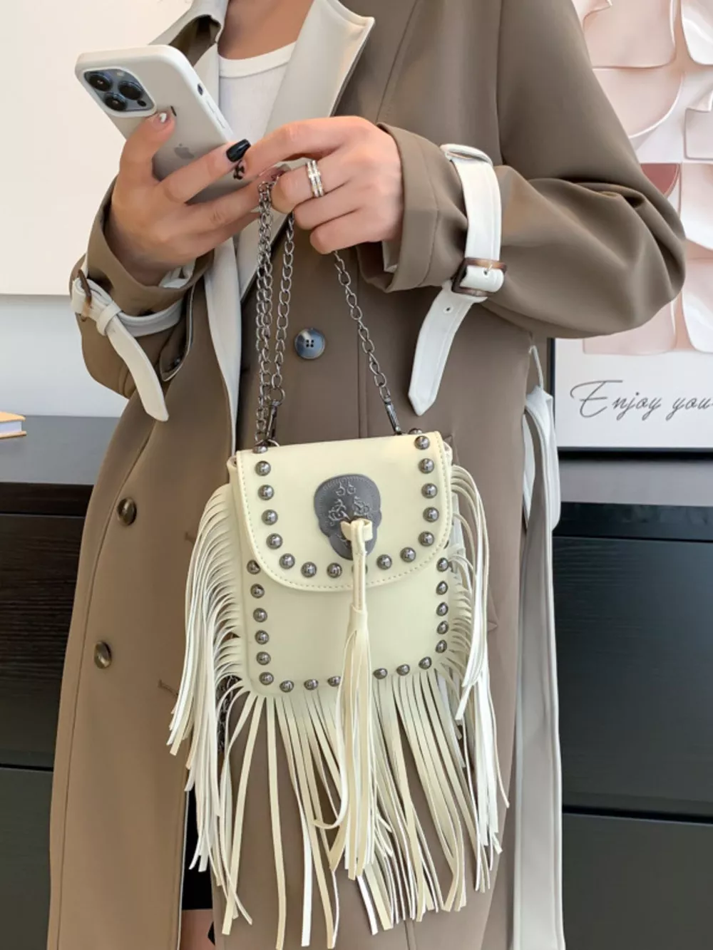 Fringe Rivet Decor Crossbody Bag, image 3