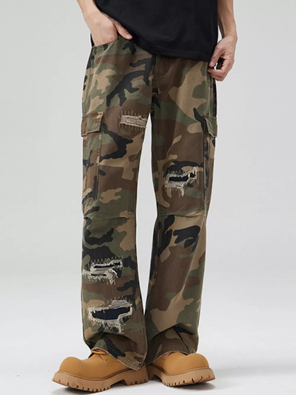 Men's Distressed Camouflage Cargo Pants, image 2