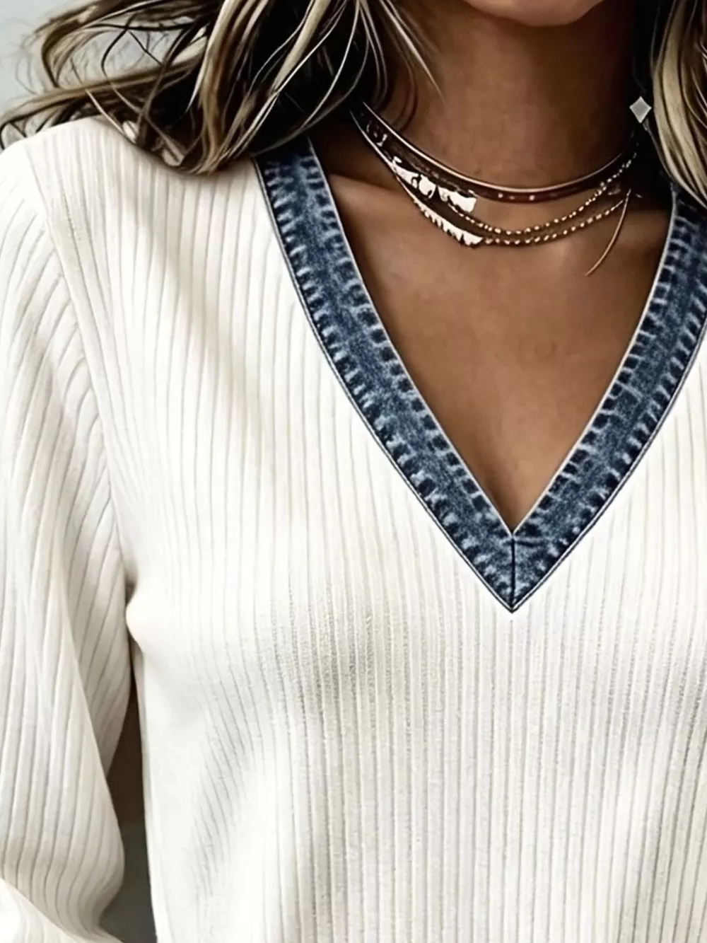 Denim Trim V-Neck Ribbed Knit Top, image 3