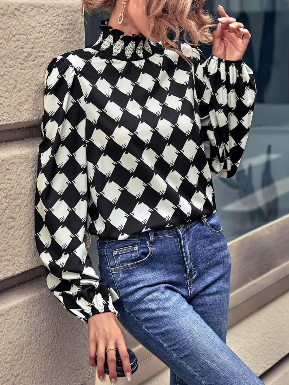 Checkered Pattern Balloon Sleeve Blouse, image 2