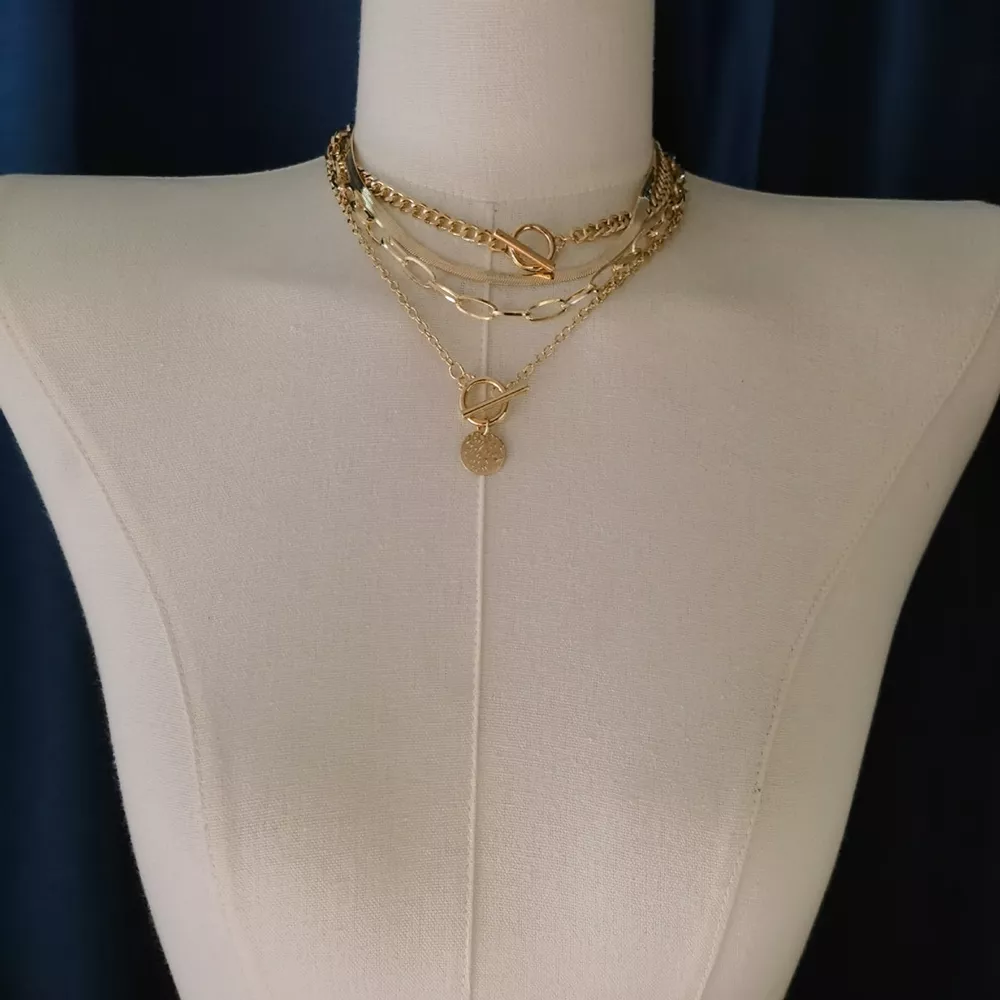 4-Piece Layered Coin Pendant Necklace, image 4
