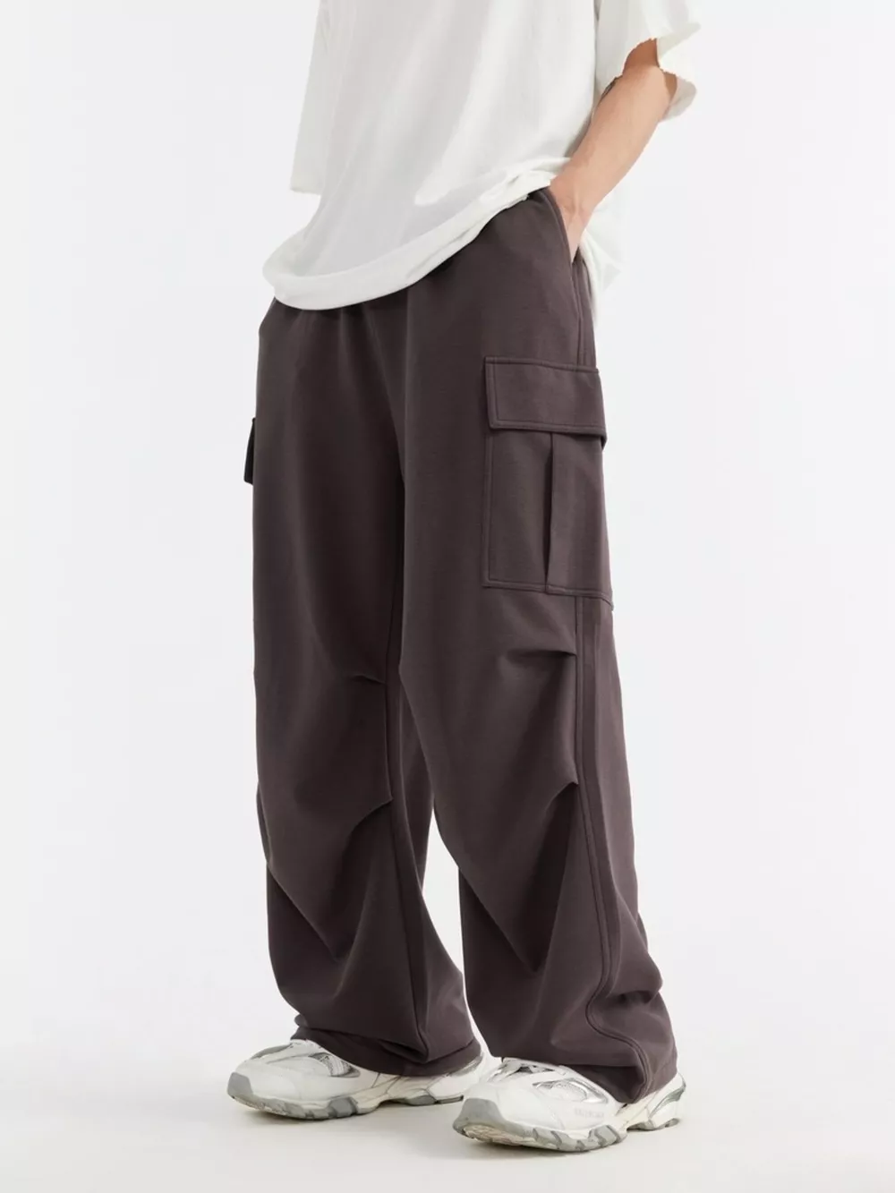 Men's Relaxed Fit Cargo Pants, image 3