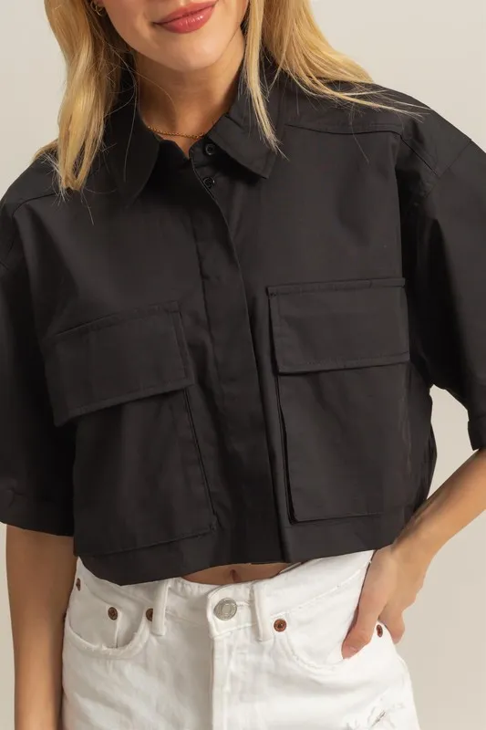 Front Pockets Poplin Collared Neck Crop Shirt, image 4