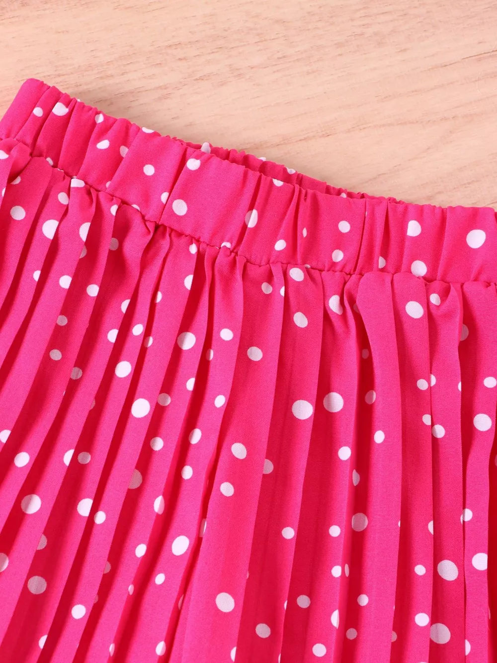 Children's Graphic Tee & Polka Dot Pleated Pants Set, image 4