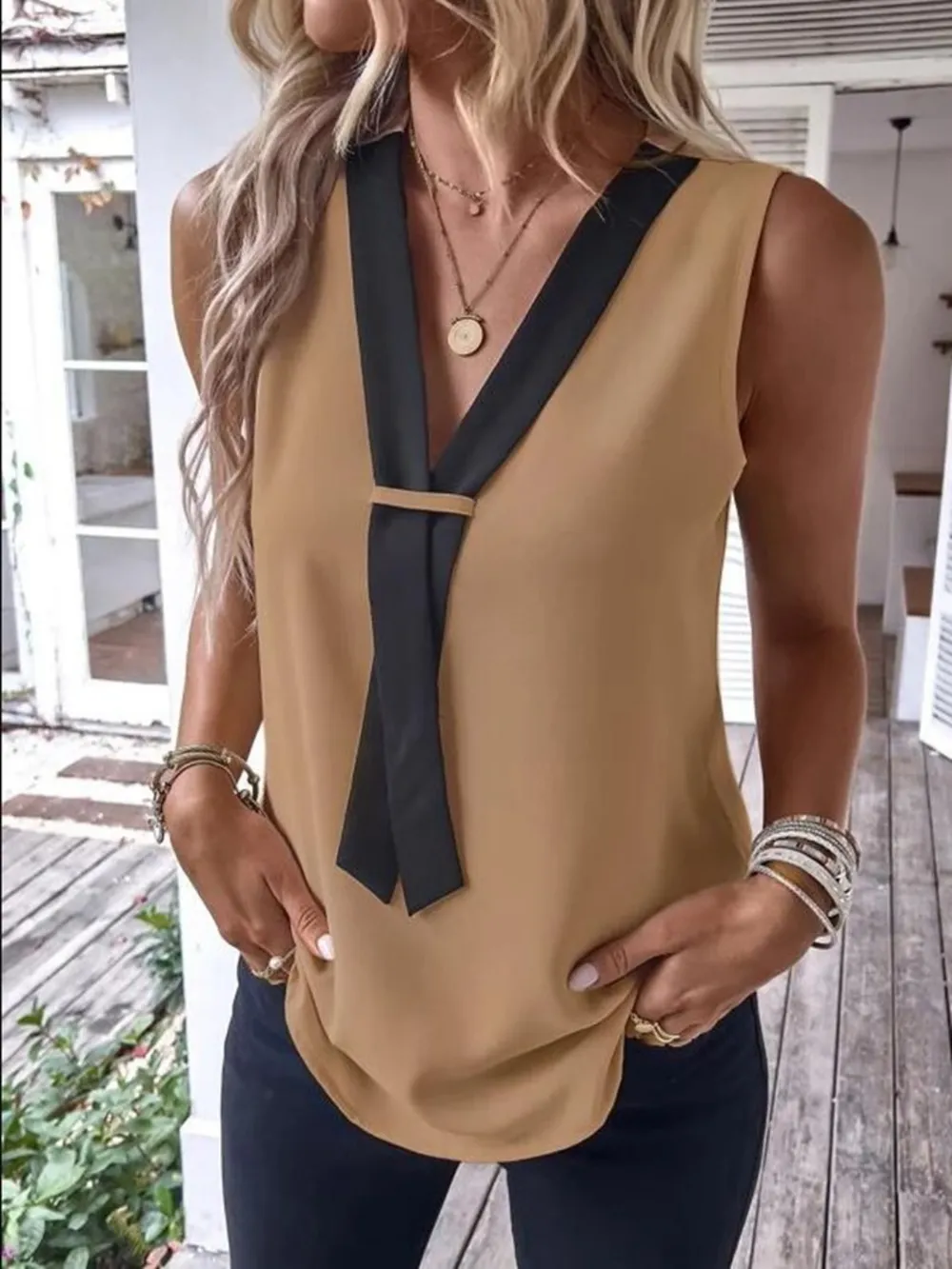 Full Size V-Neck Contrast Tank Plus Size, image 12