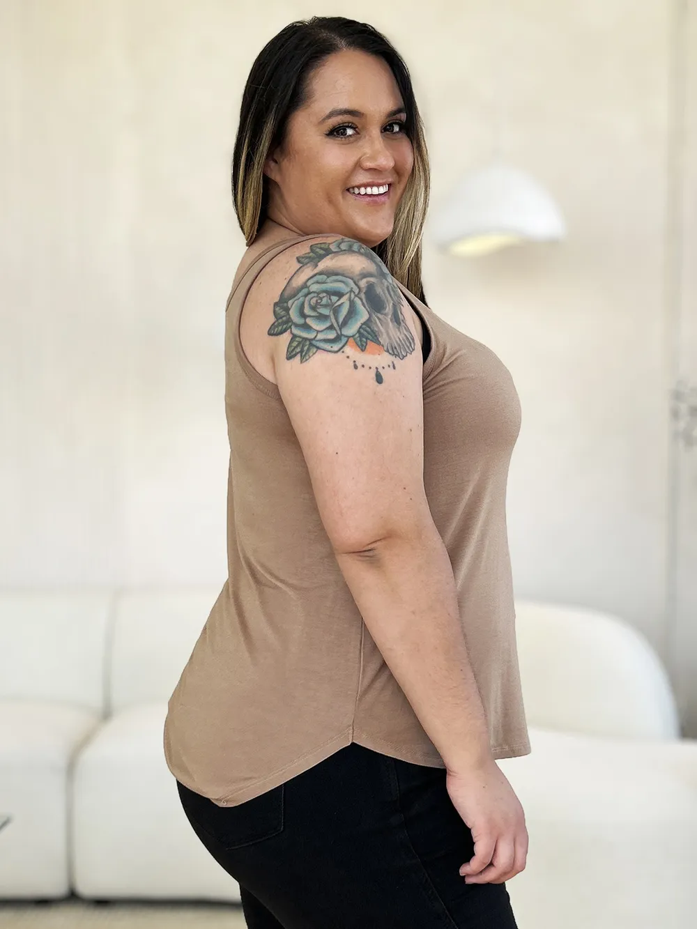 Full Size Round Neck Curved Hem Tank, image 24