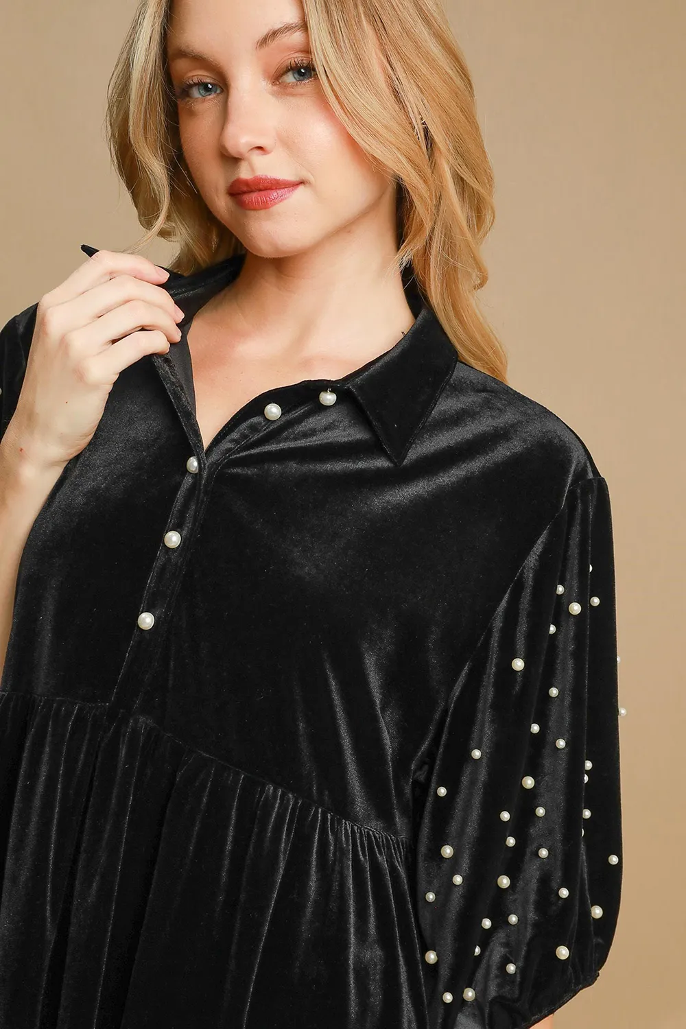 Pearl Detail Half Sleeve Velvet Babydoll Blouse, image 5