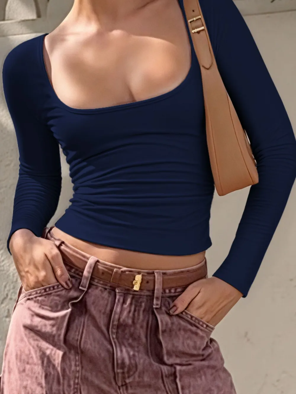 Long Sleeve Scoop Neck Fitted T-Shirt, image 12