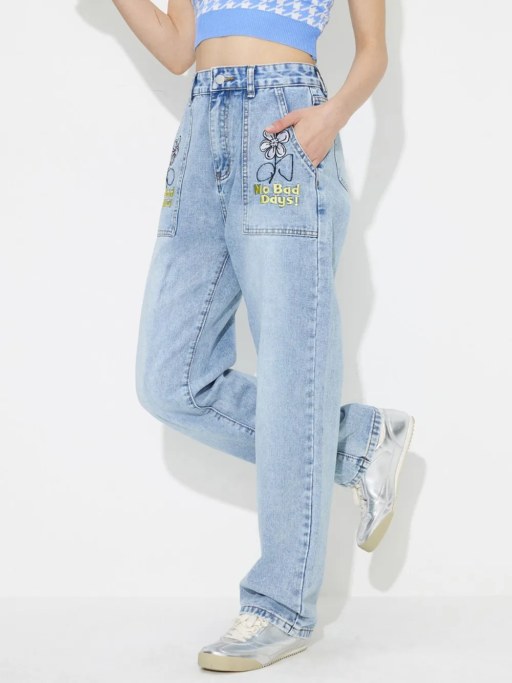 Flower High Rise Straight Leg Jeans with Pockets, image 3