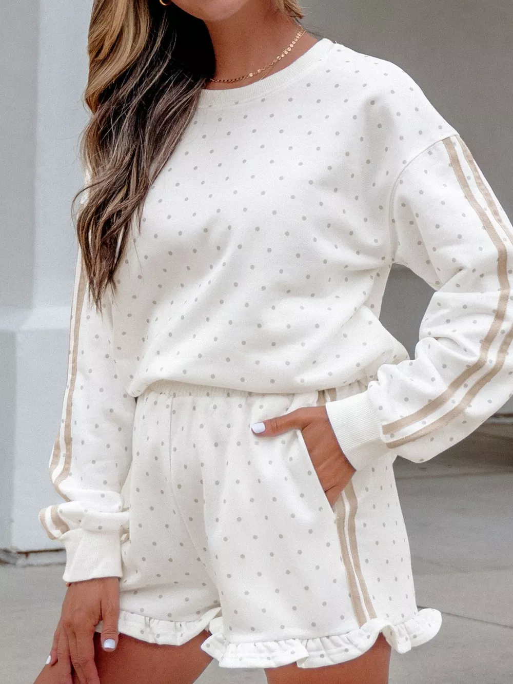 Polka Dot Long Sleeve Sweatshirt and Shorts Set, image 4