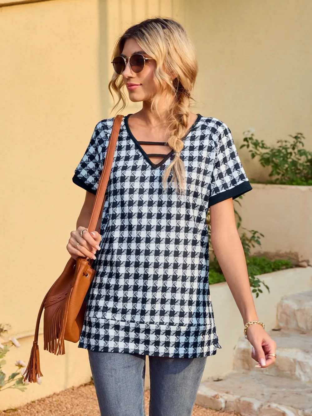 Houndstooth V-Neck Short Sleeve T-Shirt, image 7