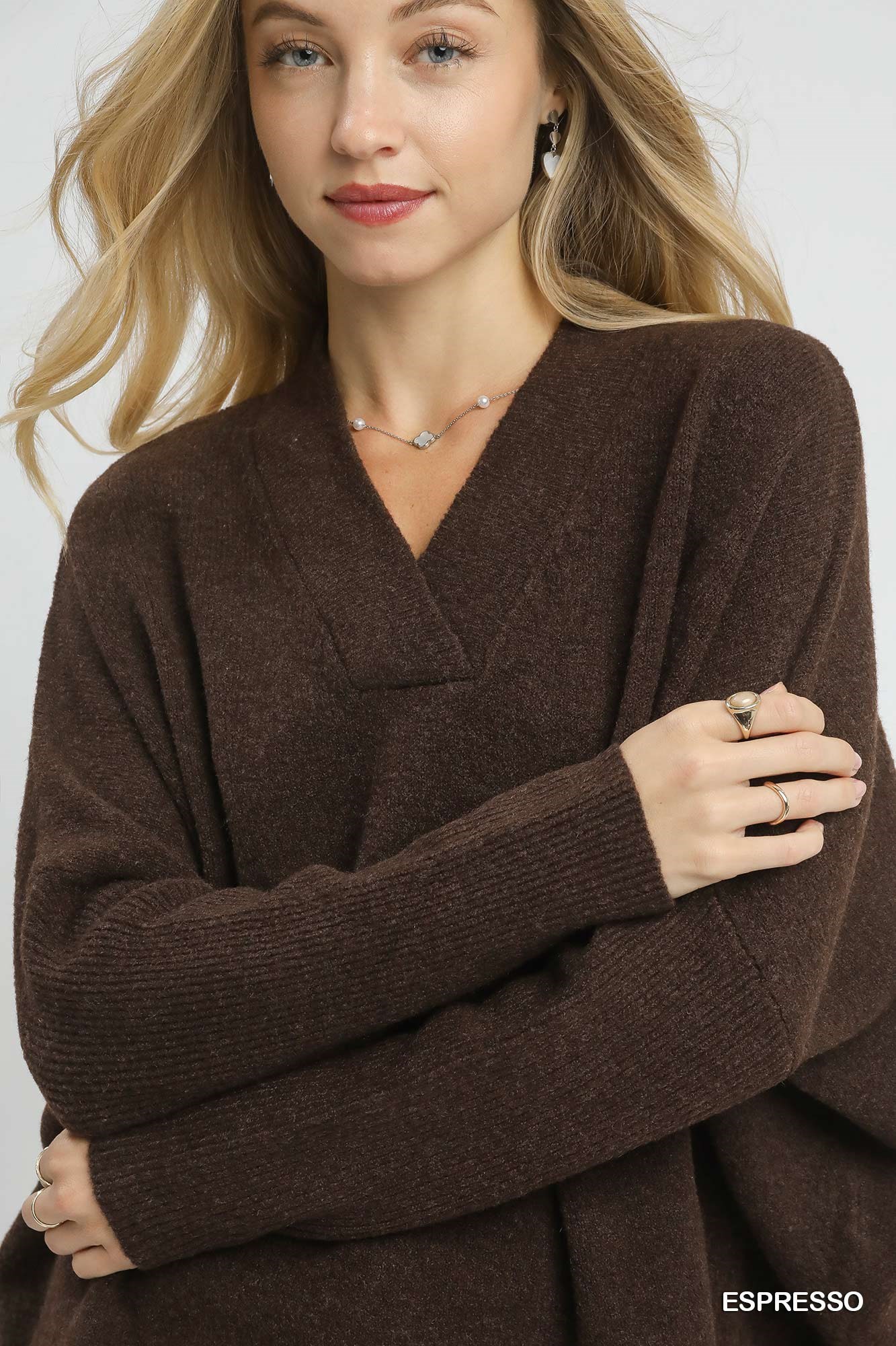 V-Neck Sweater with Wide Trim Detail, image 3