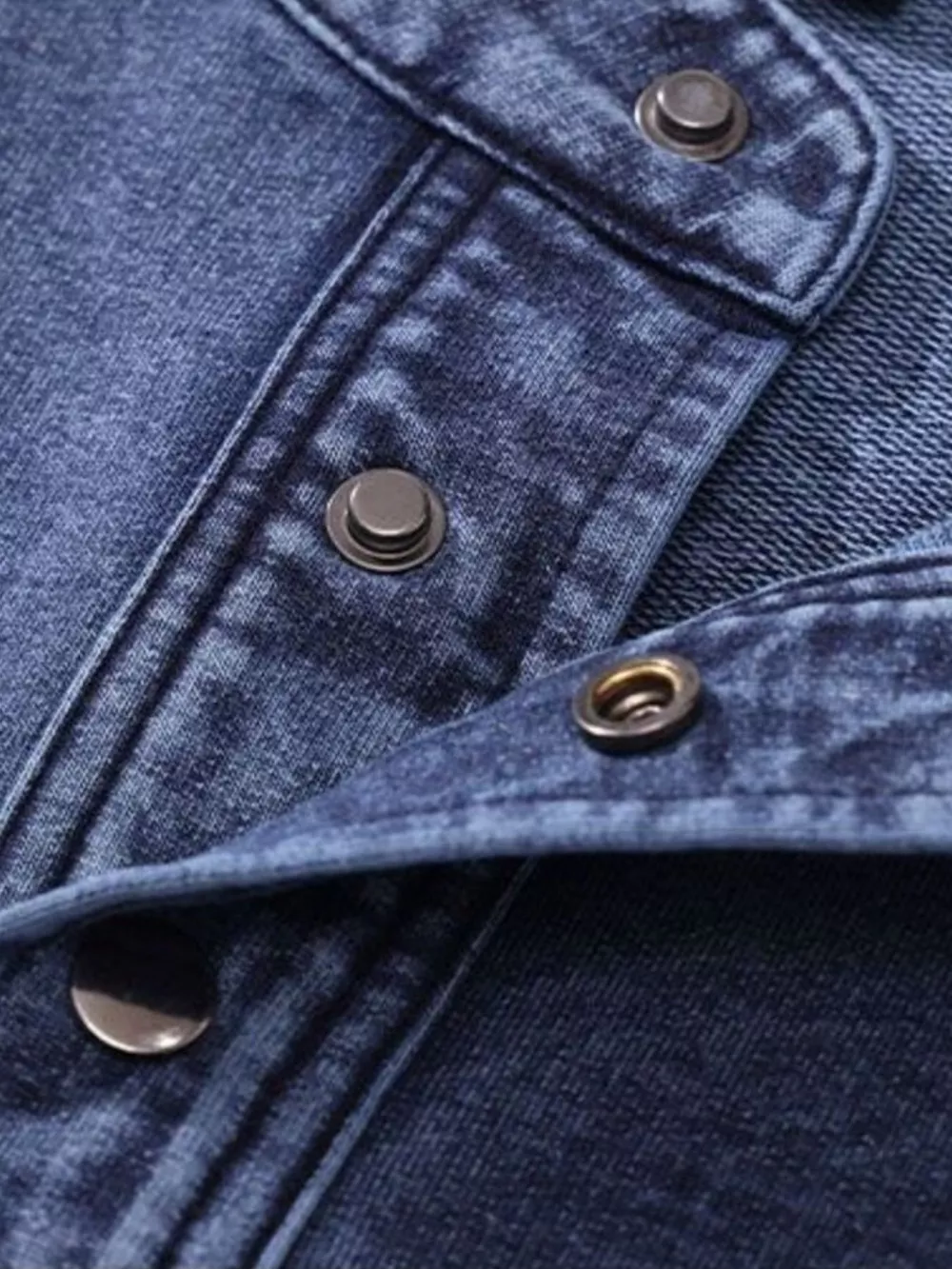 Men's Vintage Wash Short Sleeve Denim Shirt, image 5