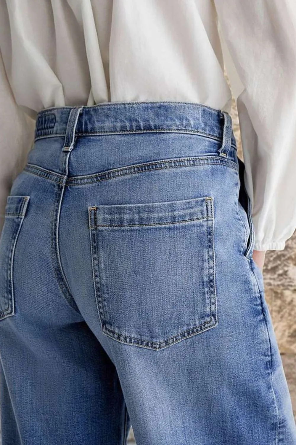 Pocketed Embroidered Straight Leg Jeans, image 4