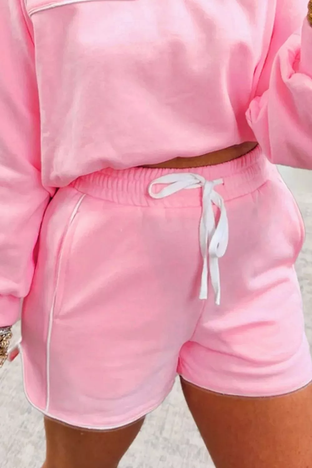 Piping Trim Long Sporty Pullover Drawstring Elastic Waist Shorts Set, image 3