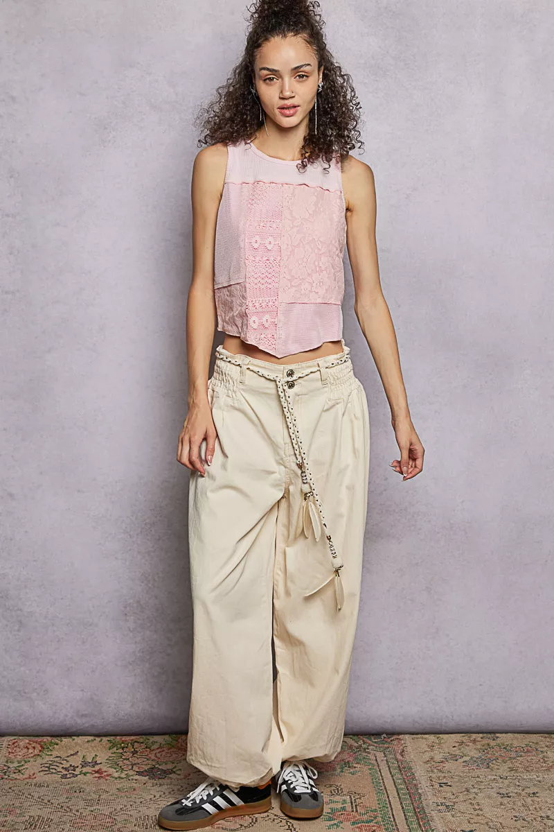 Ribbed Round Neck Cropped Tank with Lace Detail, image 5