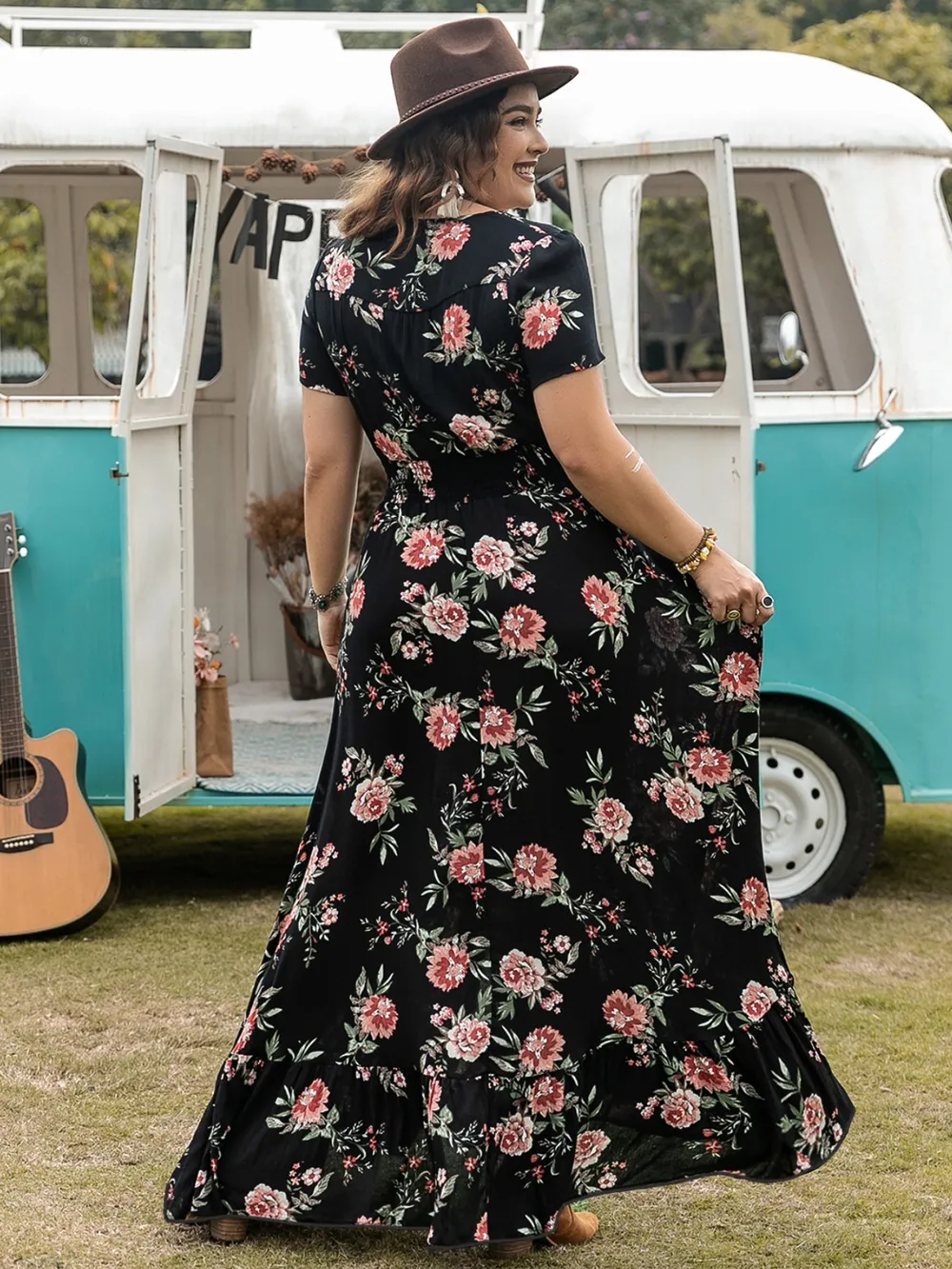 Plus Size Button Detail Printed V-Neck Short Sleeve Maxi Dress, image 3