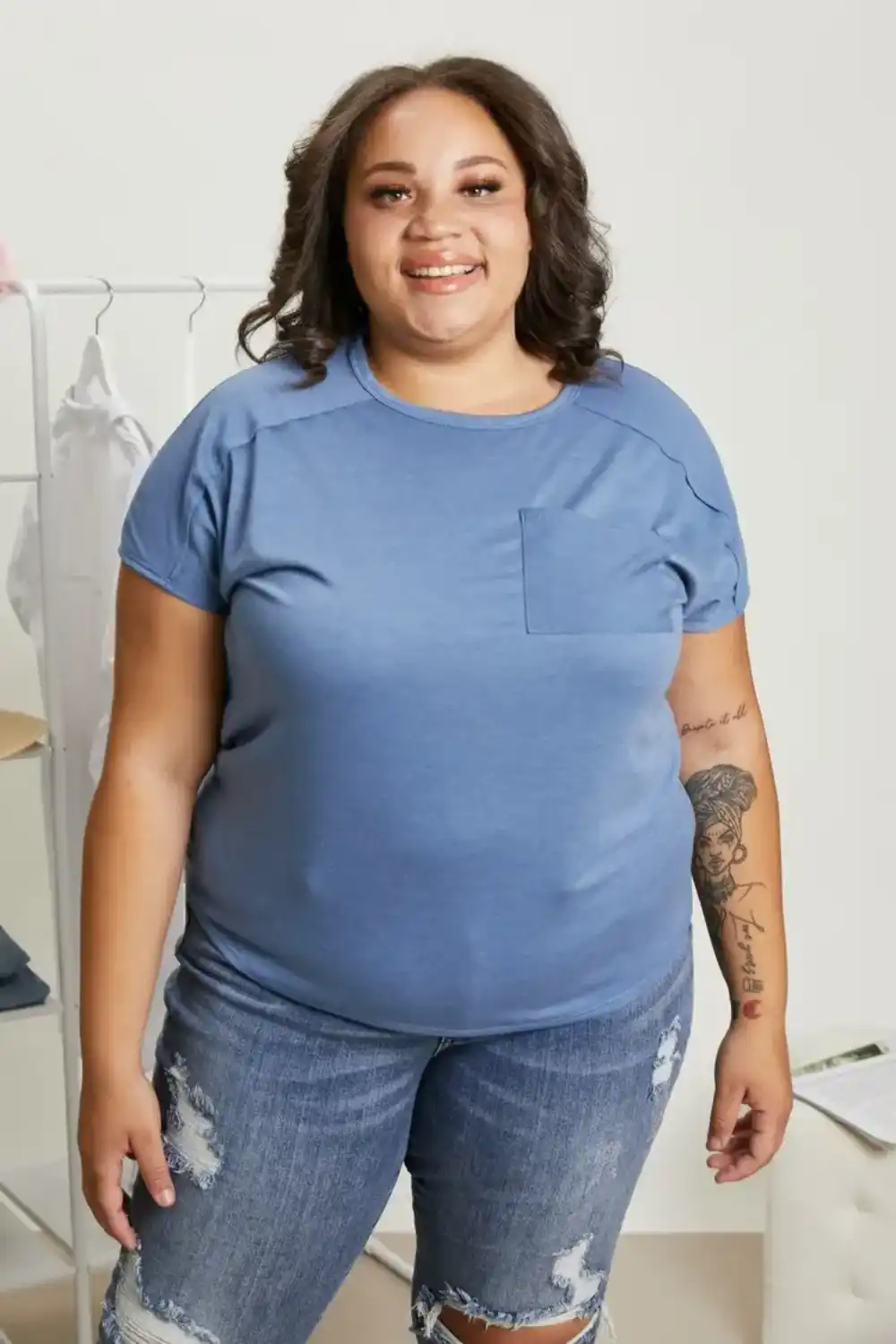 Full Size Exposed Seam Round Neck Short Sleeve T-Shirt, image 5
