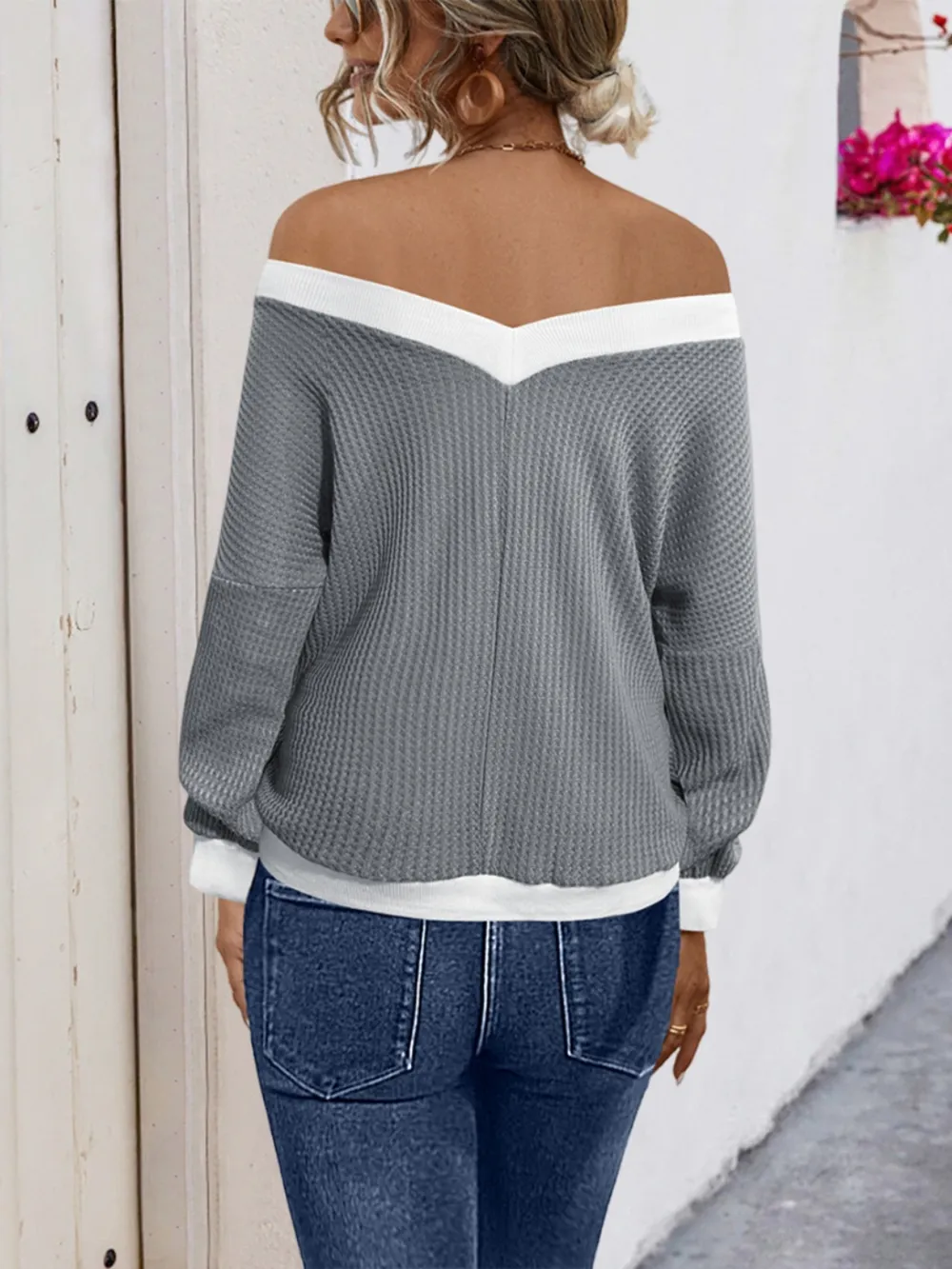 Contrast Trim Off-Shoulder Long Sleeve Sweatshirt, image 3