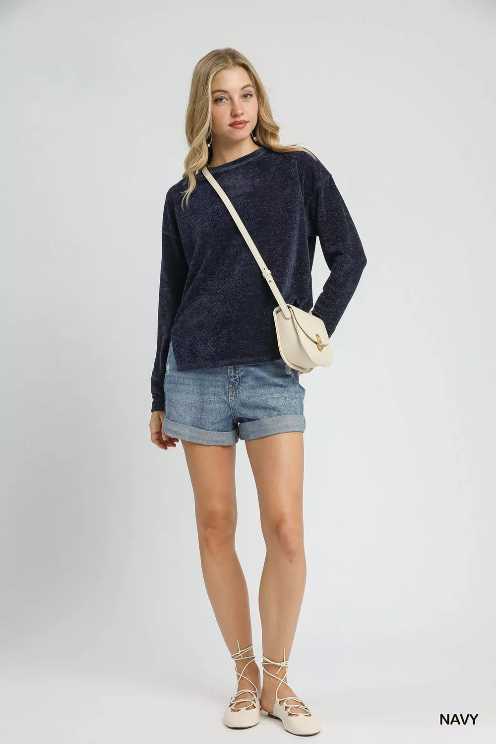 Round Neck Long Sleeve Side Slit Top, image 4