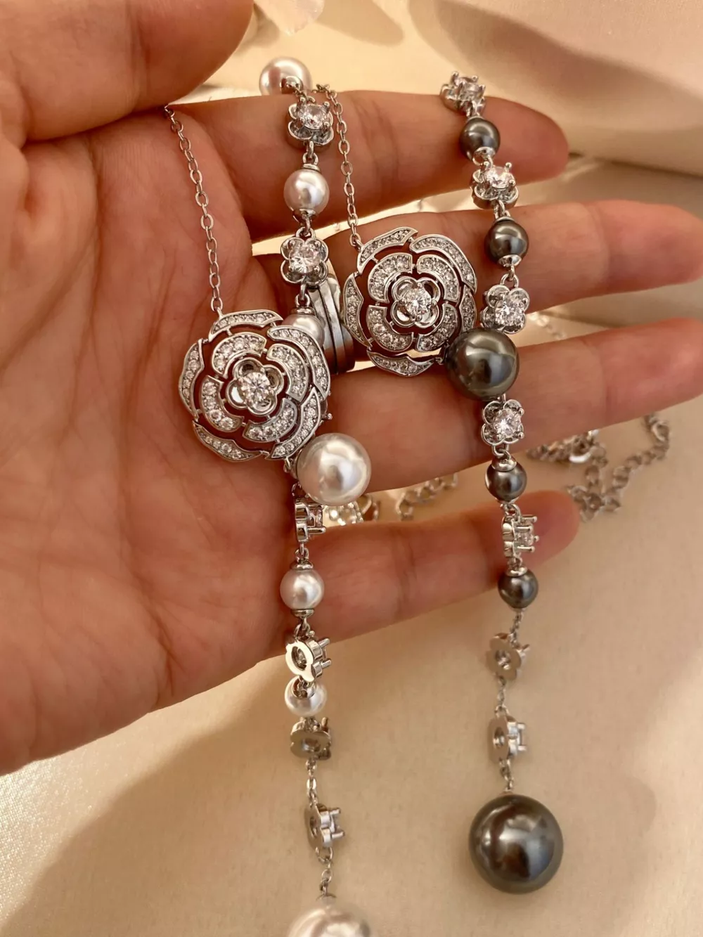 Pearl Flower Y-Necklace, image 4