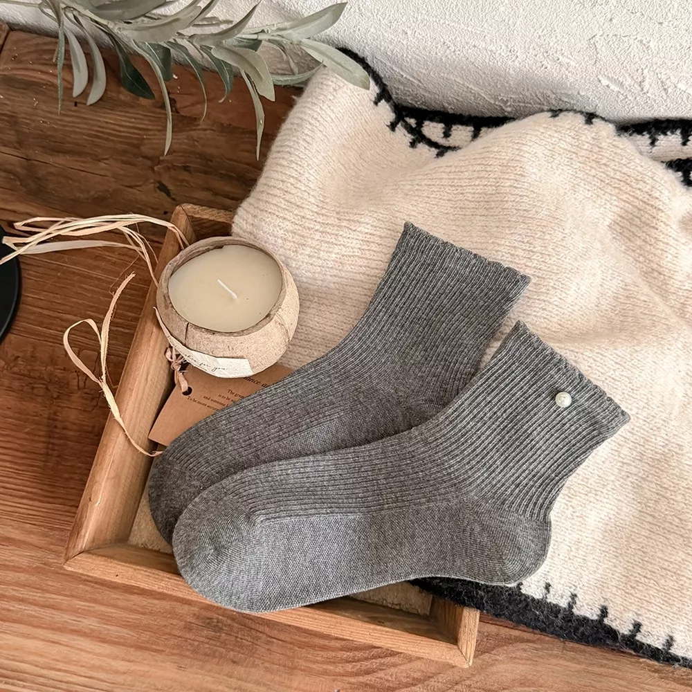 Vintage Ribbed Crew Socks, image 5