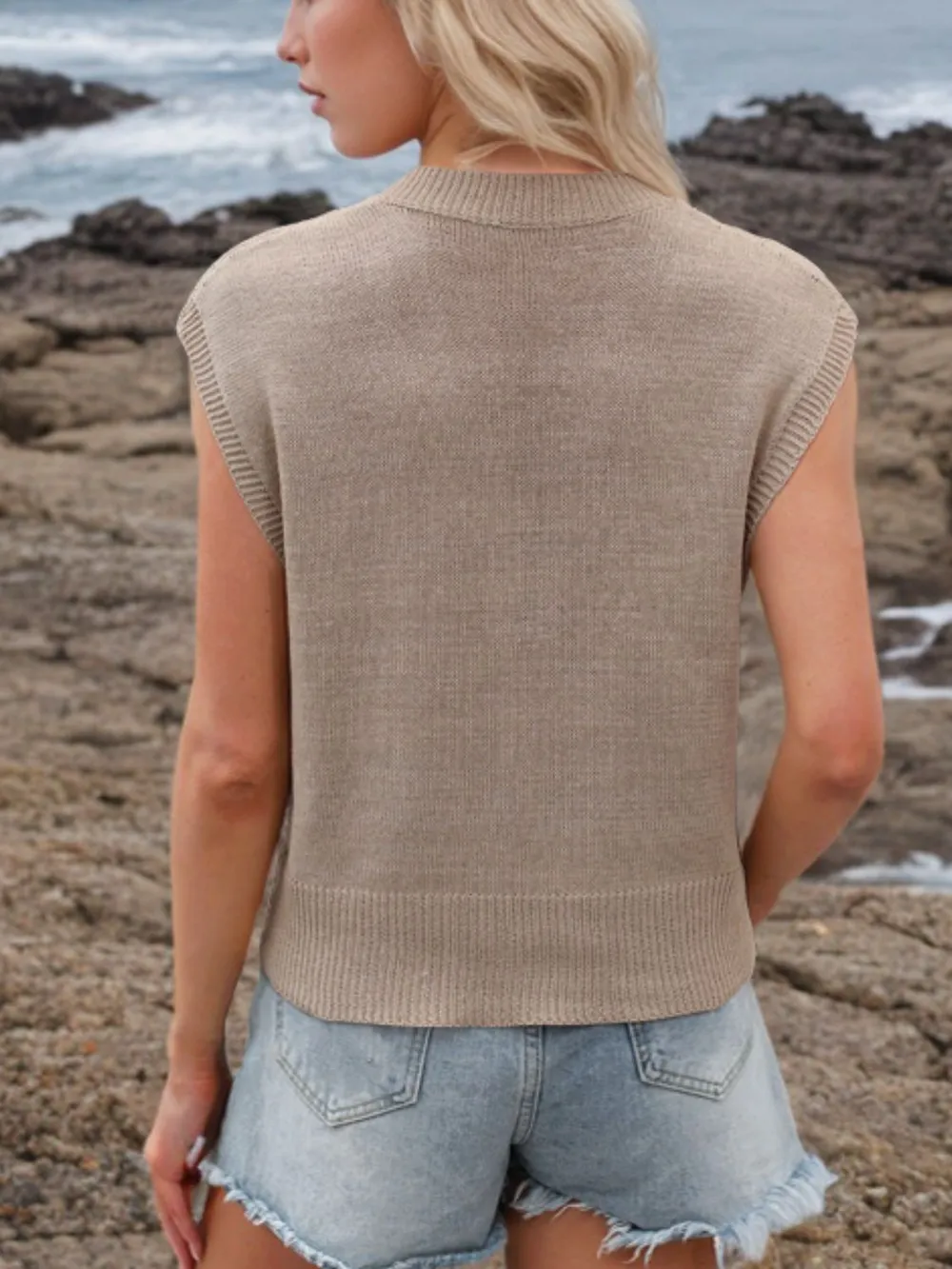 Ribbed Hem V-Neck Sweater Vest, image 18
