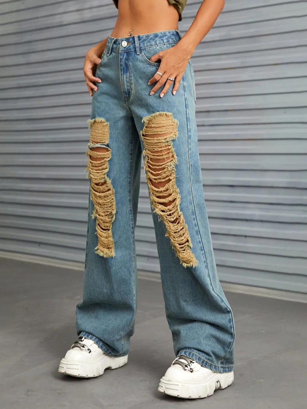 Distressed Wide Leg Jeans with Pockets, image 4