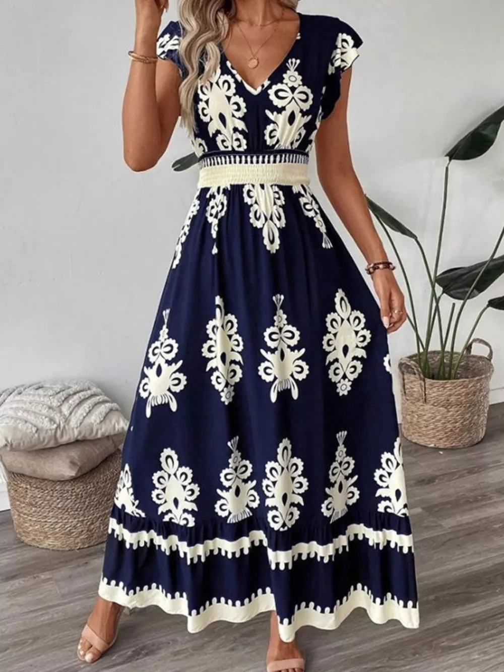Ruffled Printed V-Neck Maxi Dress, image 4