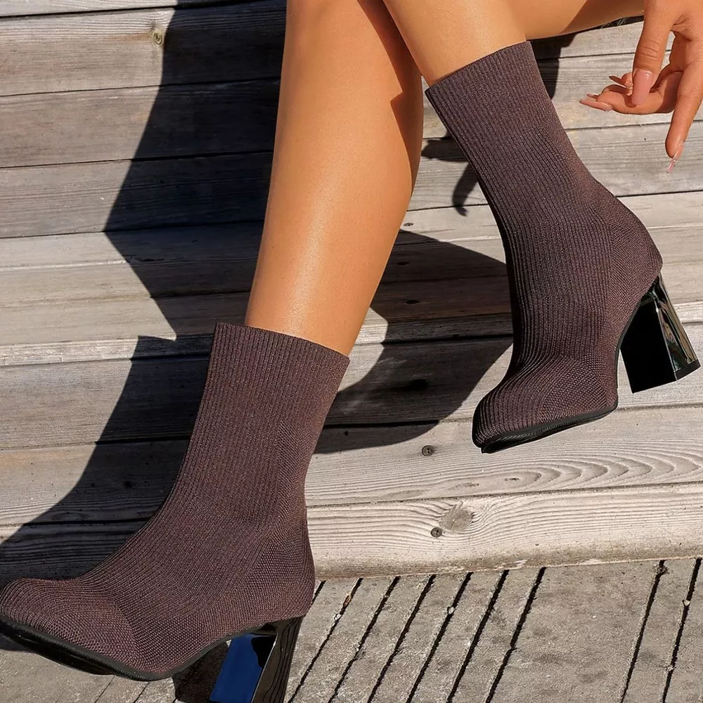 Round Toe Block Heels Boots, image 15