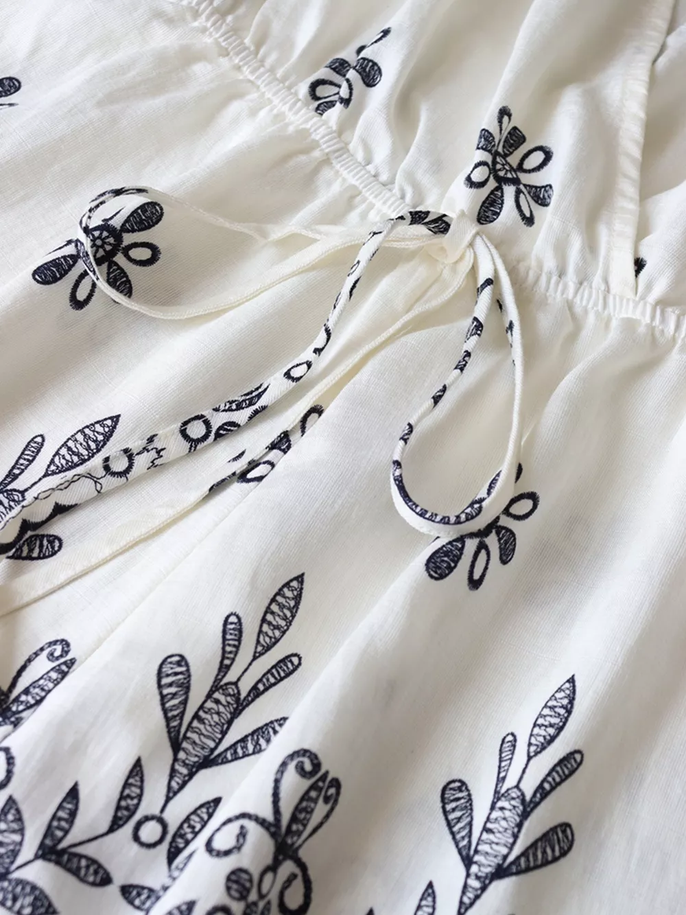 Printed Surplice Half Sleeve Romper, image 6