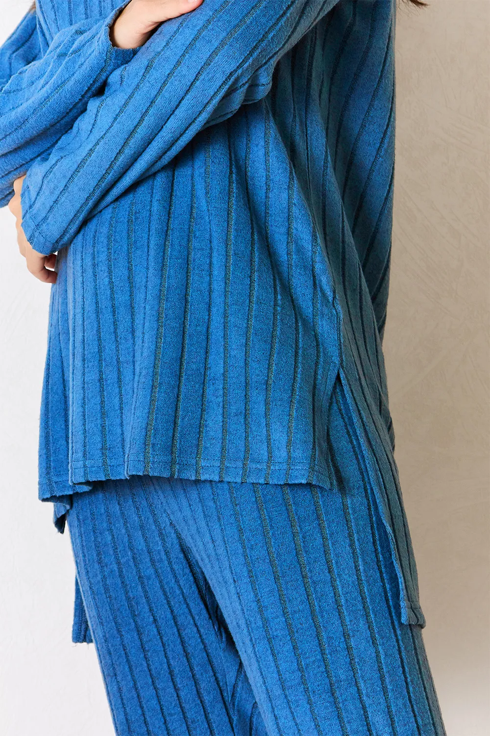 Full Size Ribbed Round Neck High-Low Slit Top and Pants Set, image 9