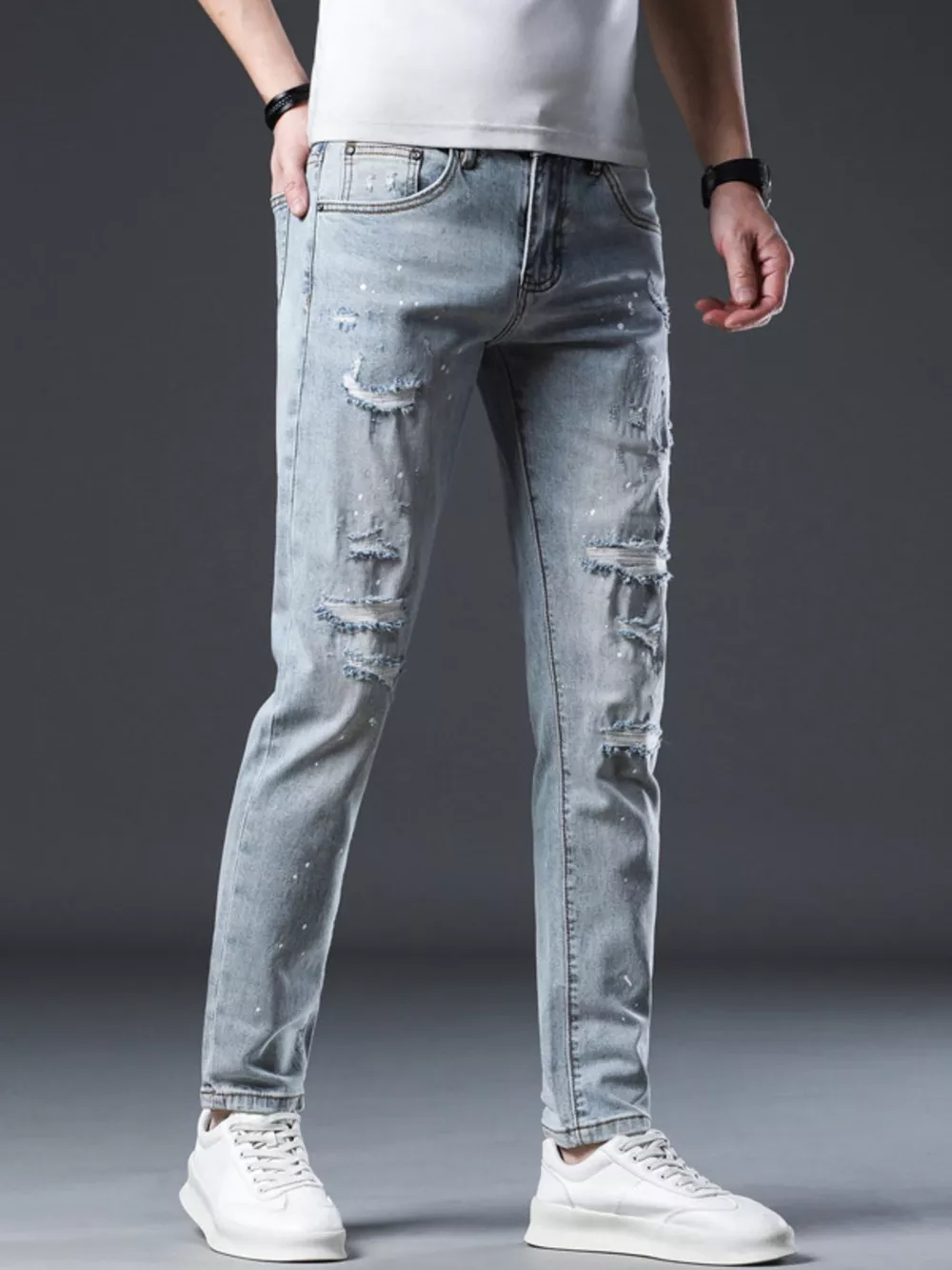 Men's Distressed Slim Fit Jeans, image 3