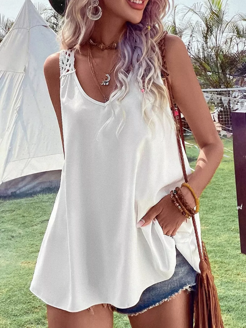 Crochet V-Neck Tank Top, image 4