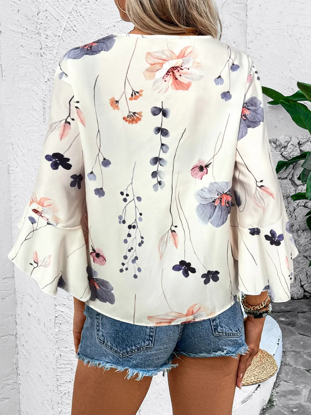 Ruffled Printed V-Neck Half Sleeve Blouse, image 11