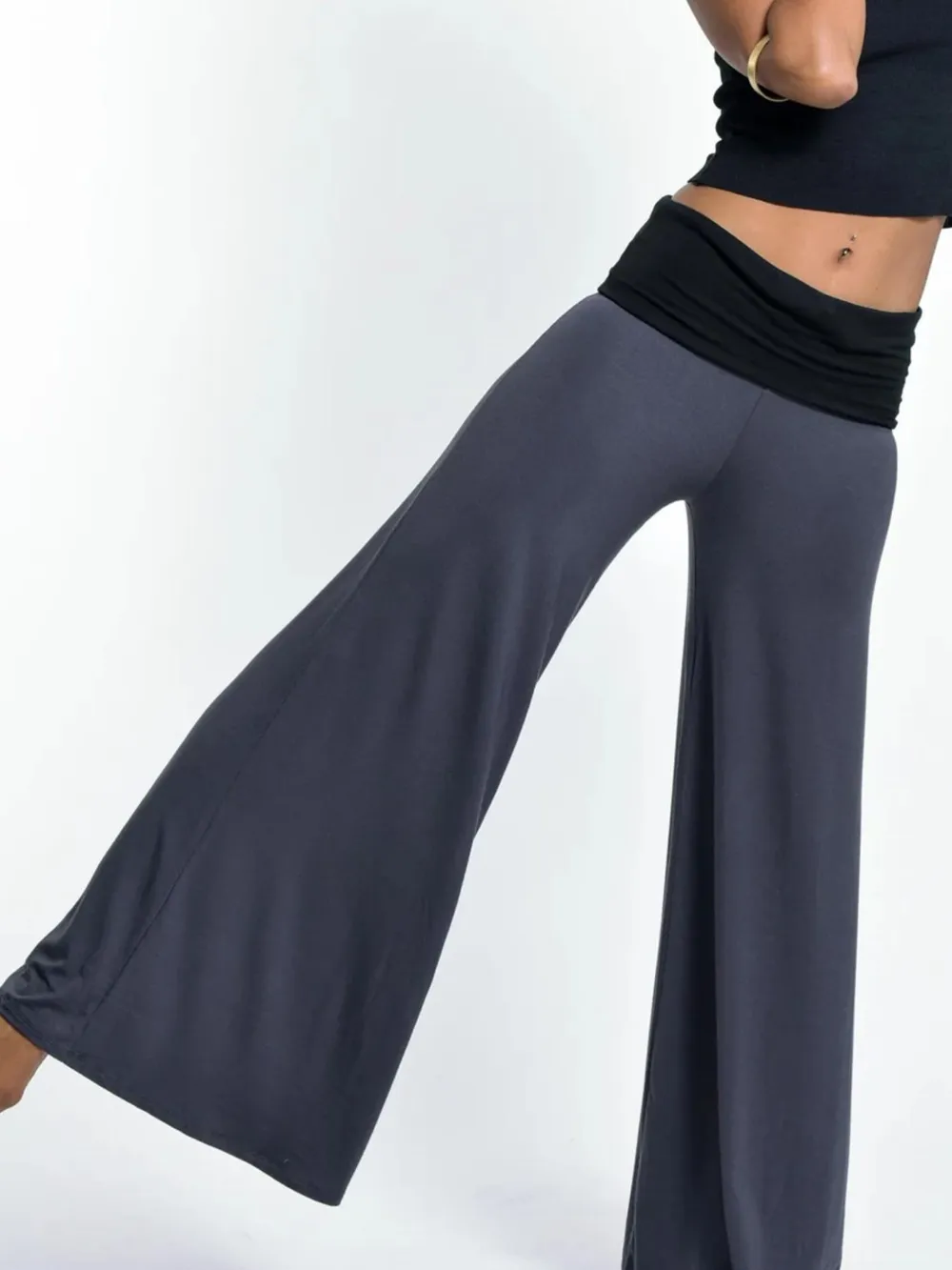 High Waisted Wide Leg Yoga Pants with Contrast Waistband, image 17