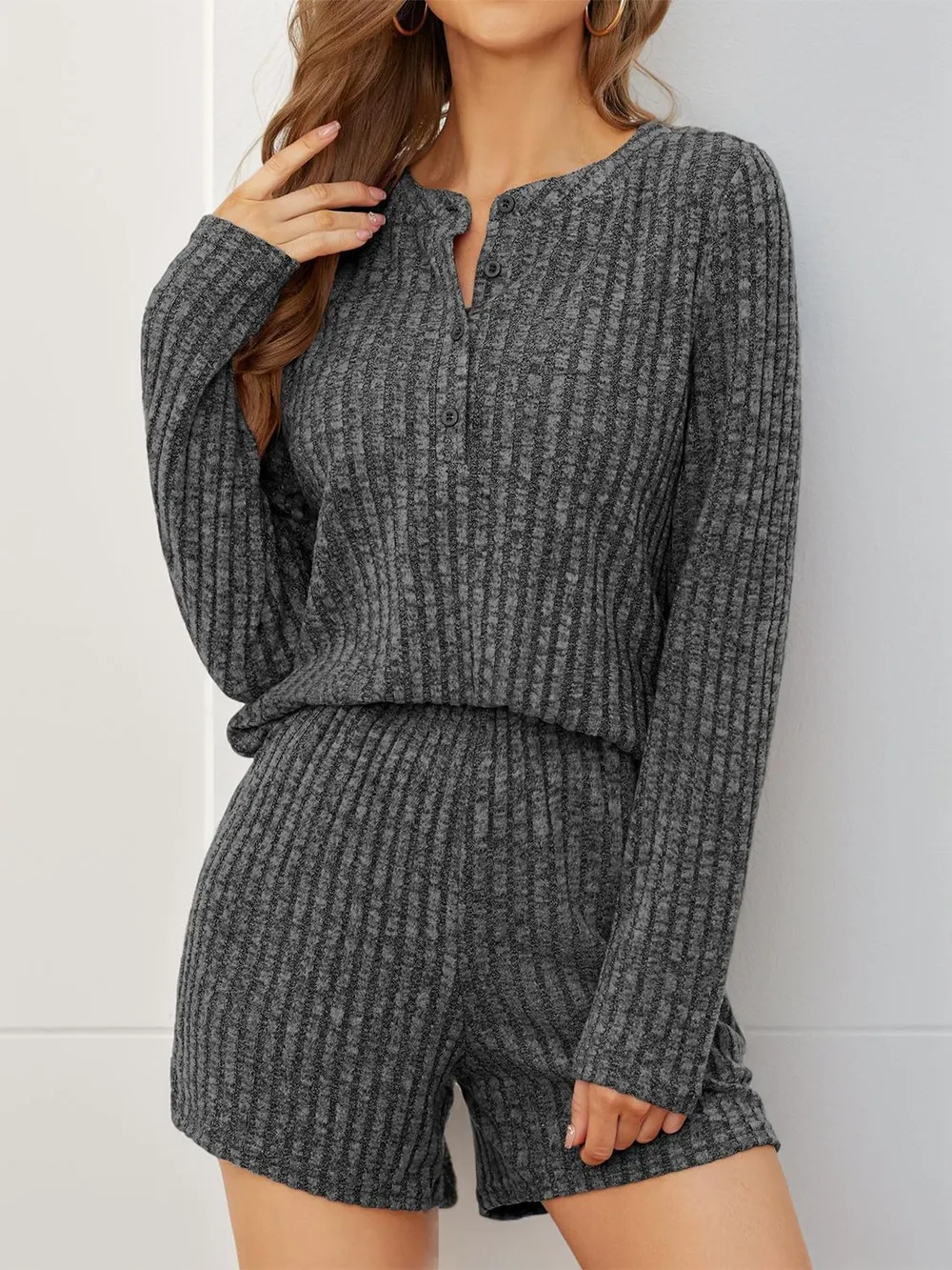 Ribbed Round Neck Top and Shorts Set, image 2