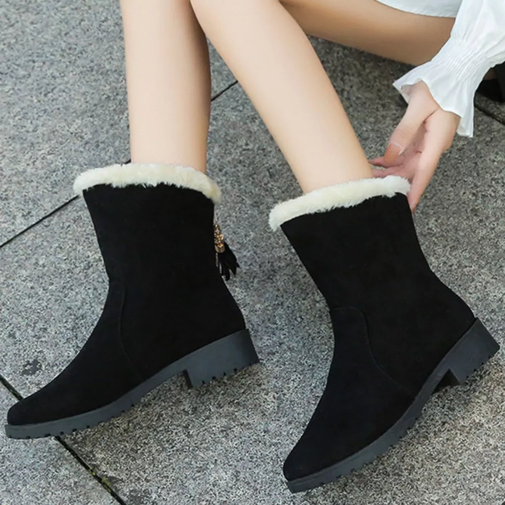 Round Toe Plush Lined Boots, image 3