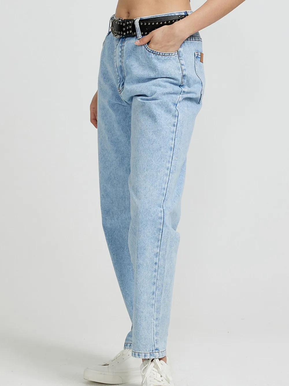 Pocketed Straight Leg Jeans, image 4