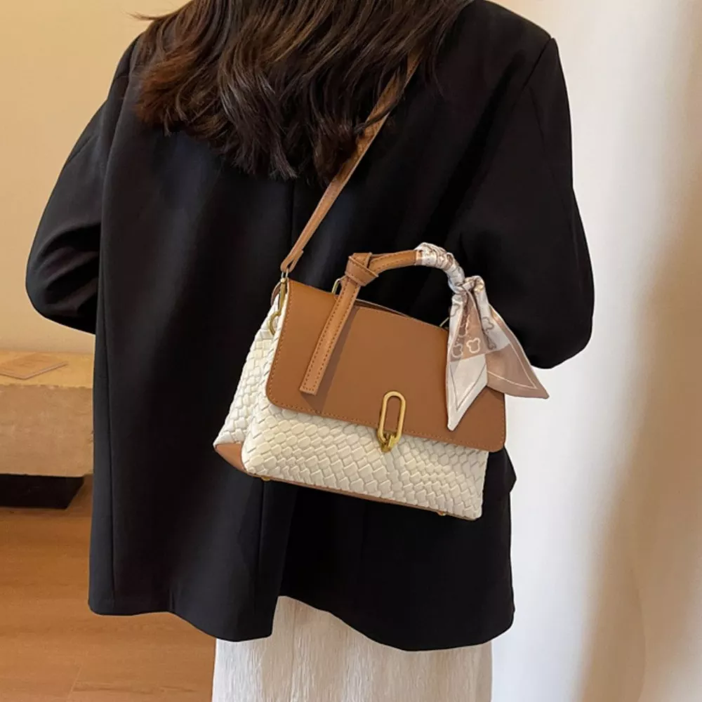 Textured Flap Crossbody Bag, image 3