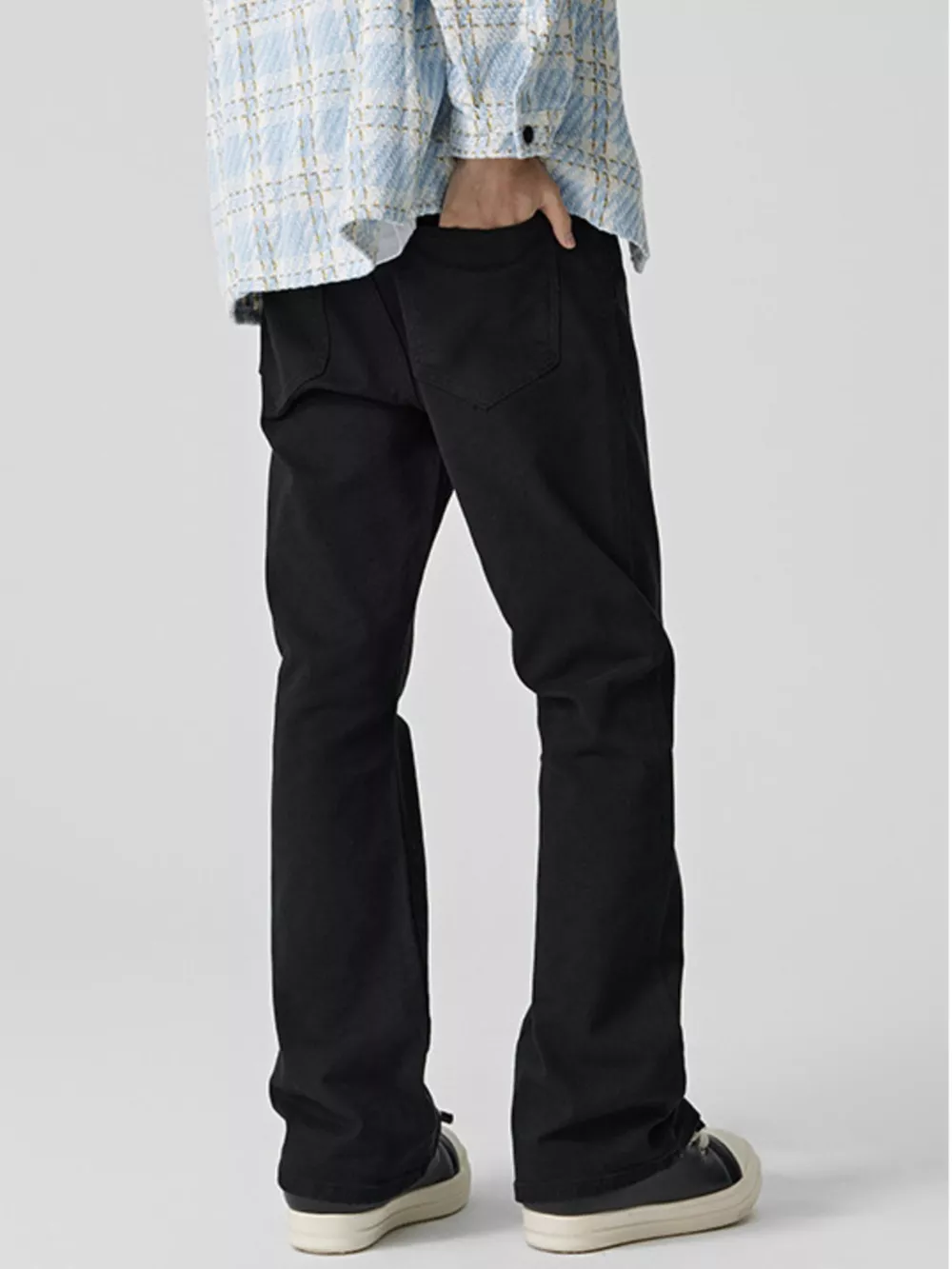 Men's Classic Straight Fit Jeans, image 3