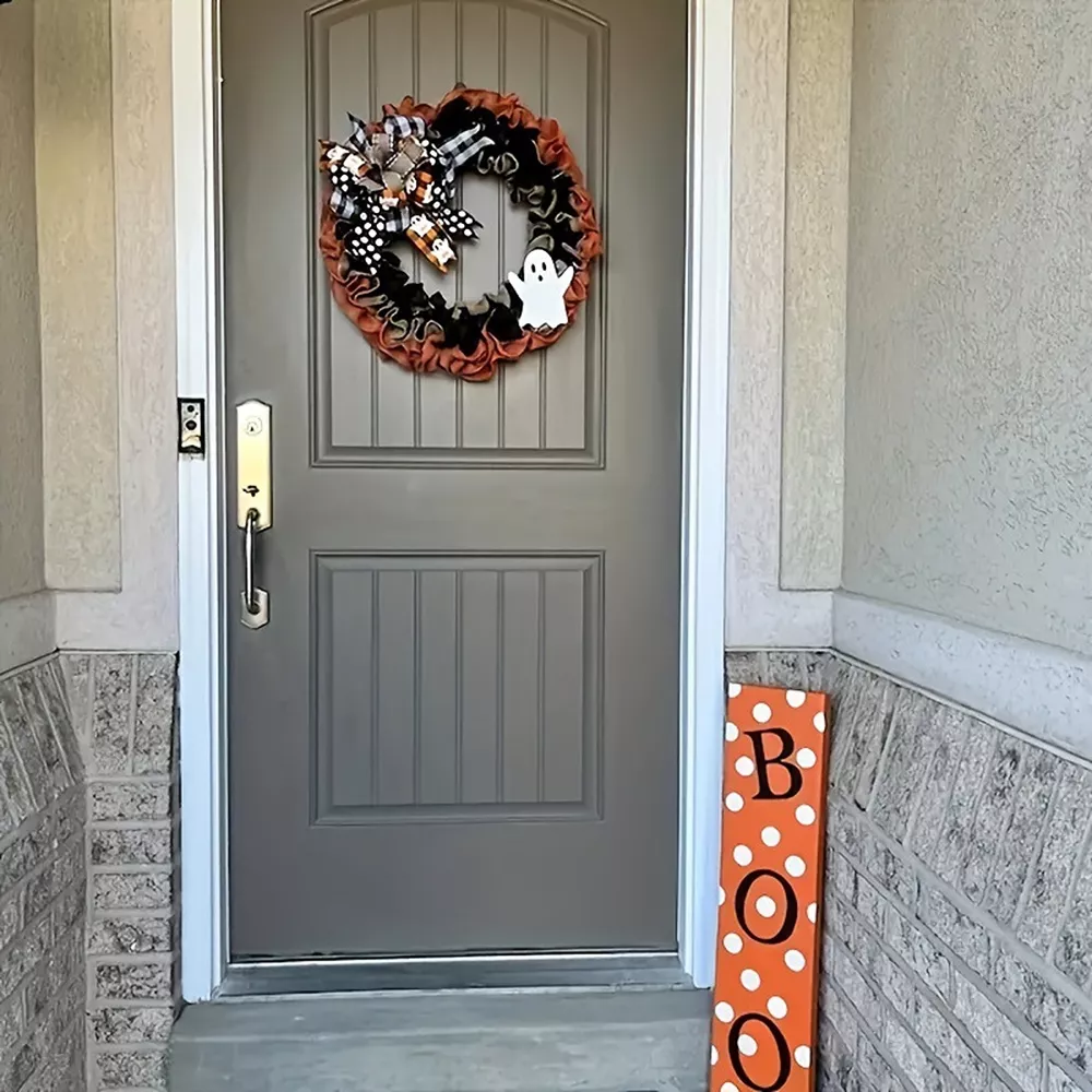 Halloween Decorative Ghost Wreath, image 5