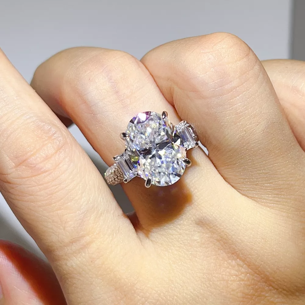 8 Carat 925 Sterling Silver Moissanite Ring, image 7
