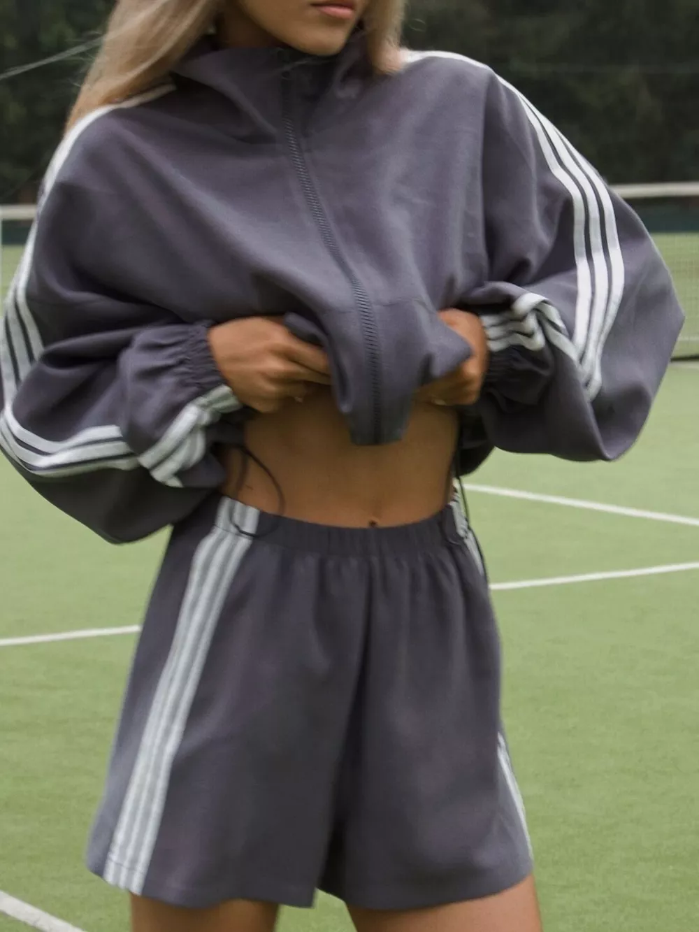 Side Stripe Detail Cropped Sporty Jacket and Shorts Set, image 3