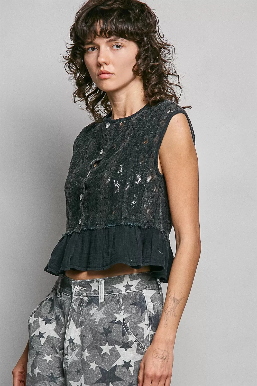 Round Neck Lace Sleeveless Top with Double Gauze Ruffle, image 3
